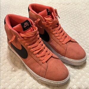 Nike SB Zoom Blazer Mid